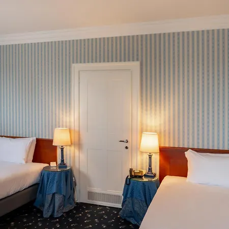 Unahotels Golf 4*