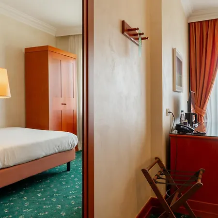 Unahotels Golf 4* Cavaglià