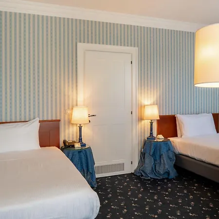 Unahotels Golf Hotel