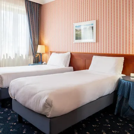 Unahotels Golf 4* Cavaglià