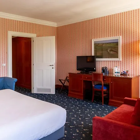 Hotel Unahotels Golf 4*