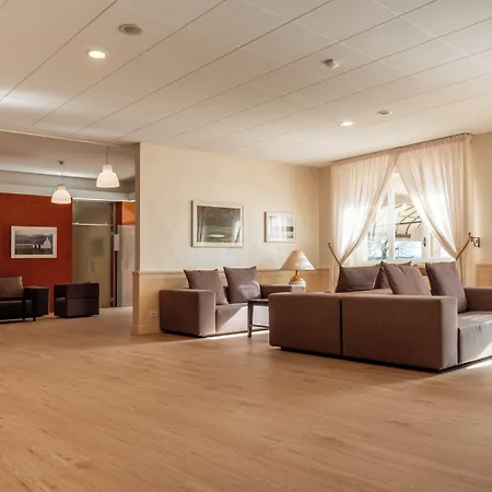 Hotel Unahotels Golf 4*