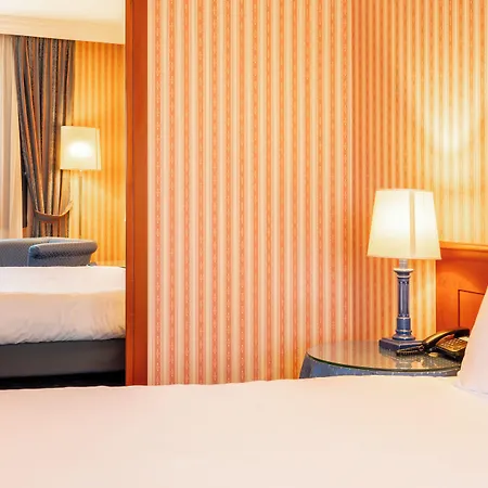 Unahotels Golf 4*