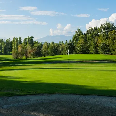 Unahotels Golf 4* Cavaglià