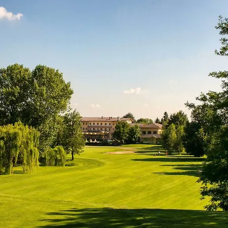 Hotel Unahotels Golf Cavaglià